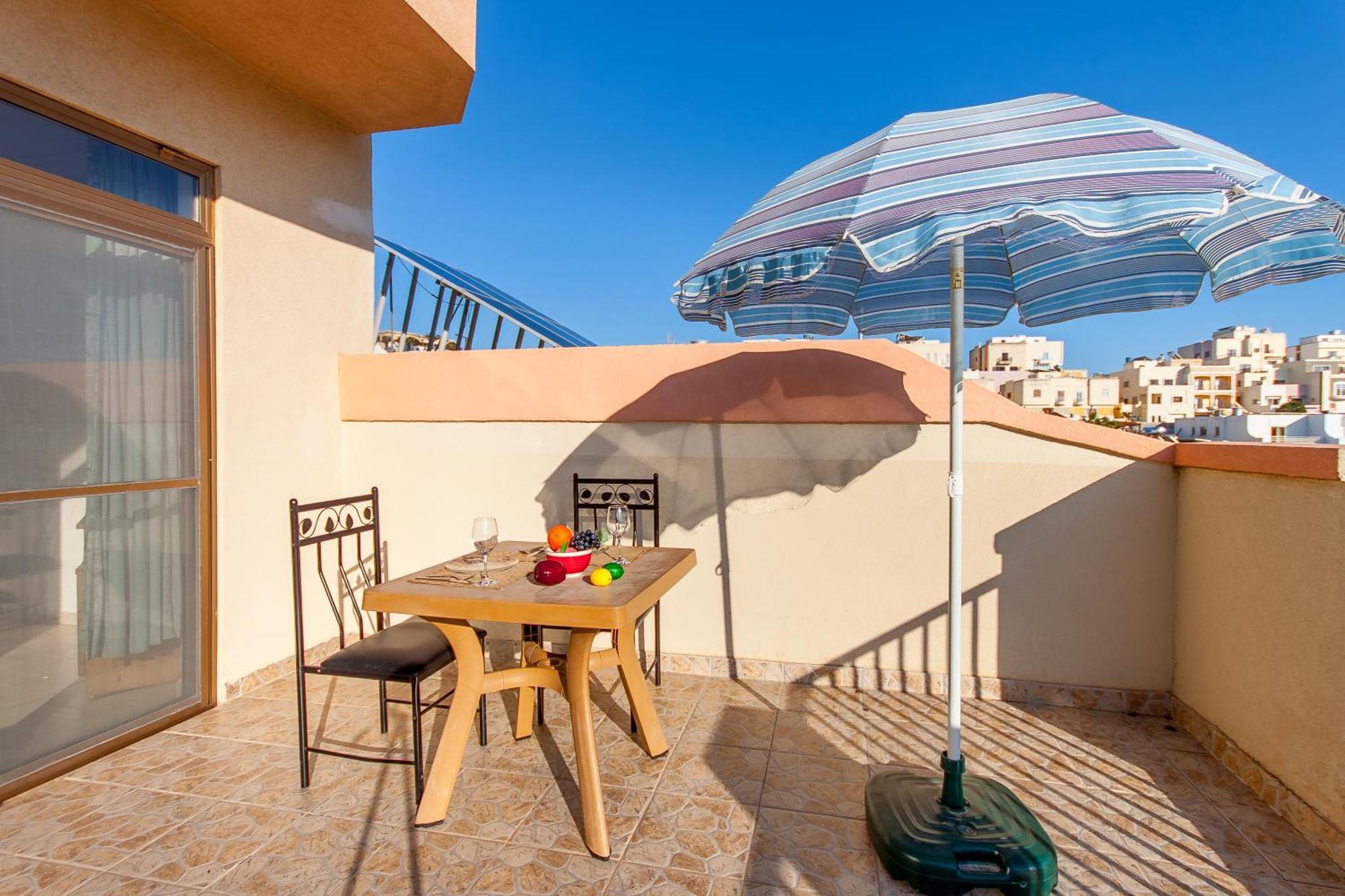 Pool & Sea Merill Apartments Mellieha Exterior foto